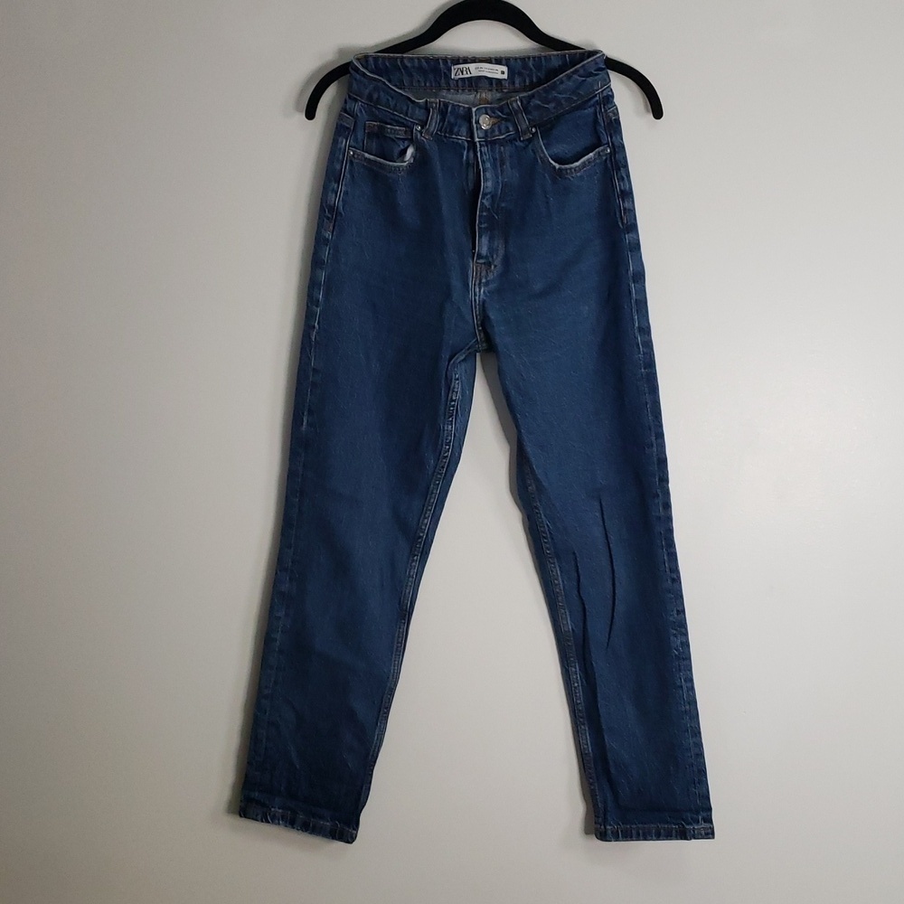 Zara high rise blue wash jeans size 2